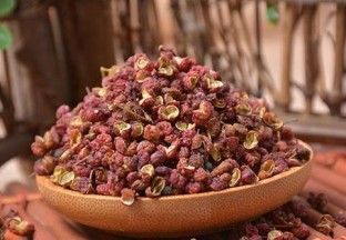 花椒的 嫁接栽培技術(shù) ()